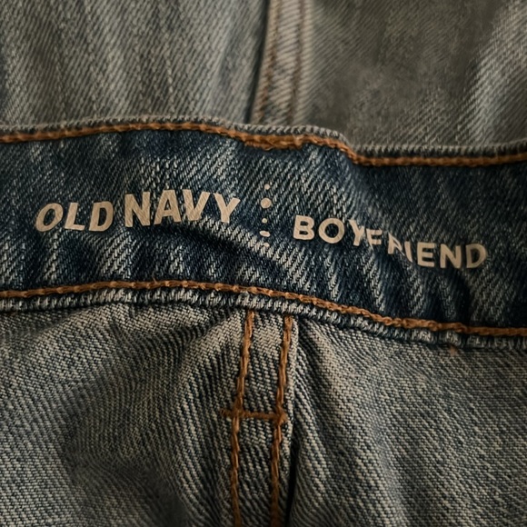 Old Navy Light, Distressed Denim Shorts, Size 16 - Picture 3 of 4